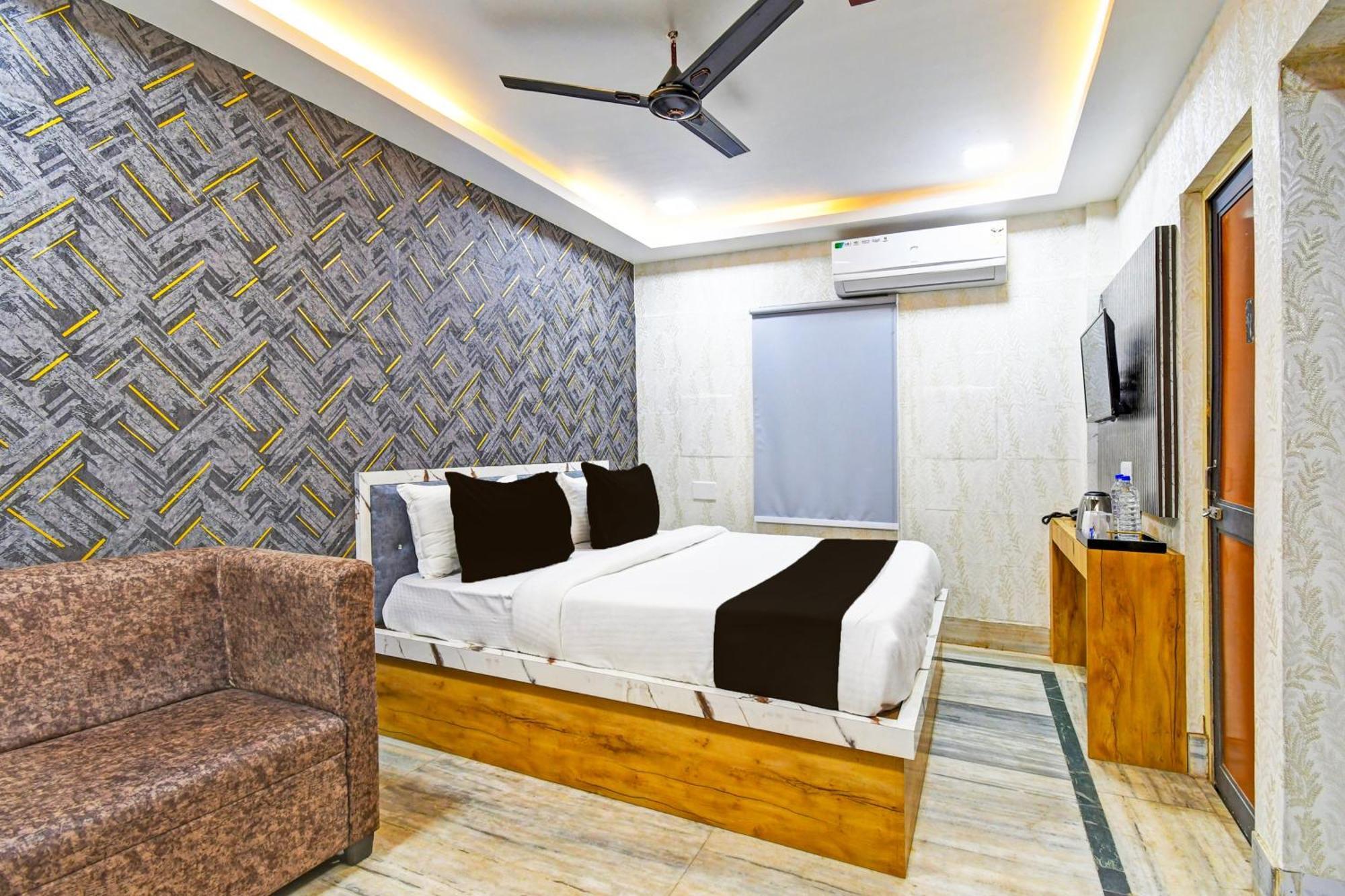 Hotel O Maa Bhubaneswari Hotel المظهر الخارجي الصورة